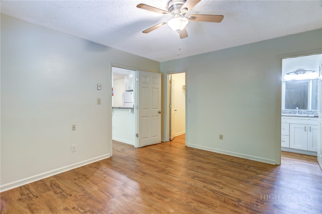 200 Pilgrims Way, Unit 21 Boone, NC 28607 - Photo 15 of 29