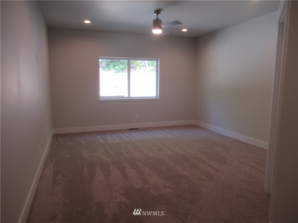 4810 Feigley Road West Port Orchard, WA 98367 - Photo 12 of 21 Gallery Image 12