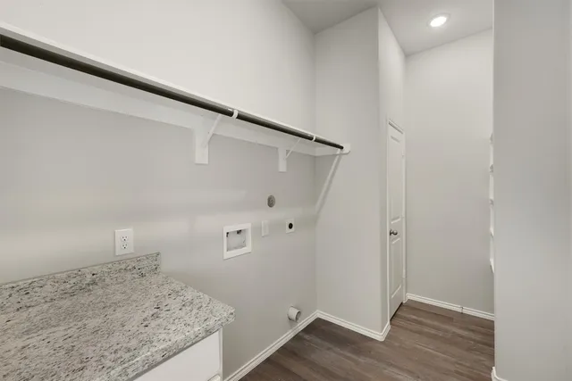 a view of utility room