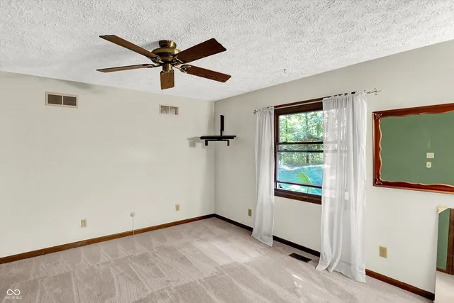 $399,900 | 2289 Twinlake Road, Morgantown, IN 46160