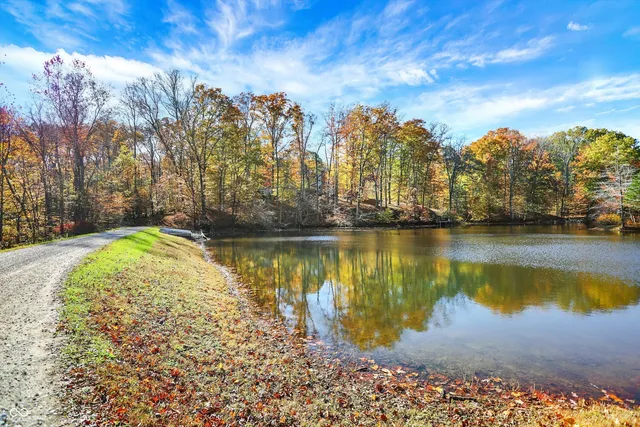 $399,900 | 2289 Twinlake Road, Morgantown, IN 46160