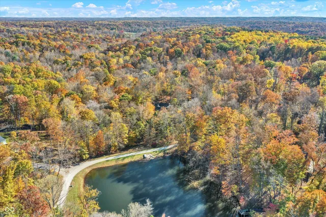 $399,900 | 2289 Twinlake Road, Morgantown, IN 46160