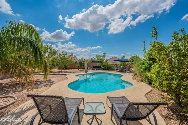 $429,000 | 9469 North Crestone Drive, Tucson, AZ 85742