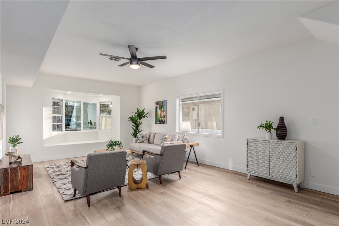 5404 Alpine Place Las Vegas, NV 89107 - Photo 16 of 64