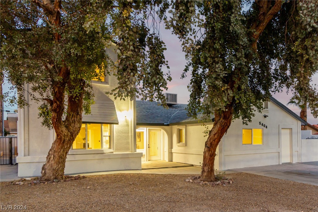 5404 Alpine Place Las Vegas, NV 89107 - Photo 6 of 64