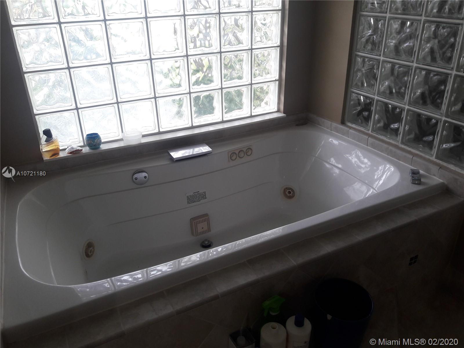 20216 Ocean Key Drive Boca Raton, FL 33498 - Photo 13 of 18