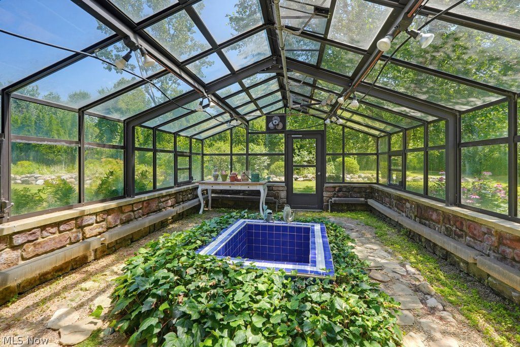 135 West Hines Hill Road Hudson, OH 44236 - Photo 20 of 49 Greenhouse