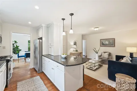 $625,000 | 300 Cooper Drive, Charlotte, NC 28210