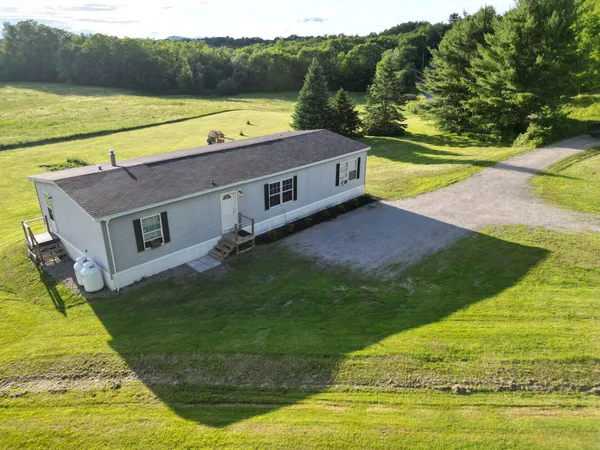 $299,900 | 246 River Road, Madison, ME 04950