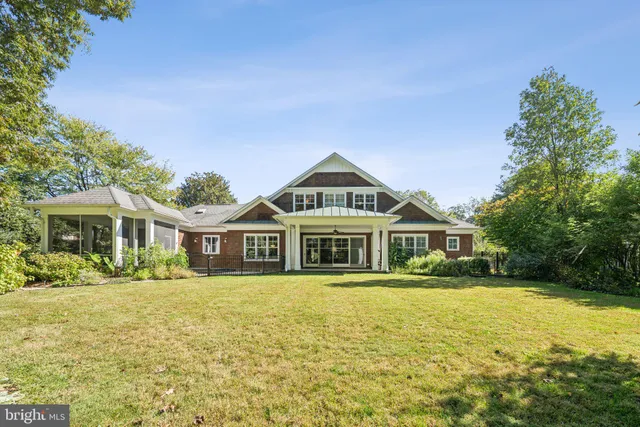 $2,395,000 | 8620 Fenway Drive, Bethesda, MD 20817