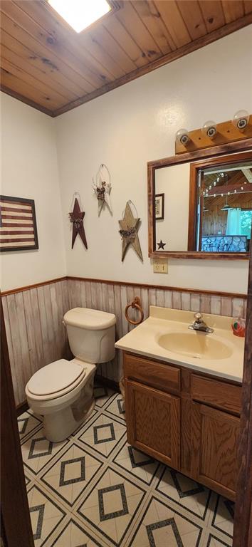 242 Coaltown Road Boyers, PA 16020 - Photo 14 of 36