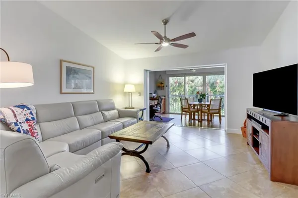 $399,900 | 2395 Hidden Lake Drive, Unit 4608, Naples, FL 34112
