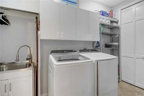 $399,900 | 2395 Hidden Lake Drive, Unit 4608, Naples, FL 34112