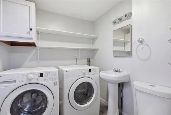 $499,900 | 6 Cranshaw Place, Lawrence, MA 01841