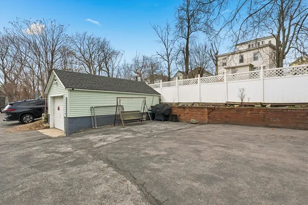 $499,900 | 6 Cranshaw Place, Lawrence, MA 01841