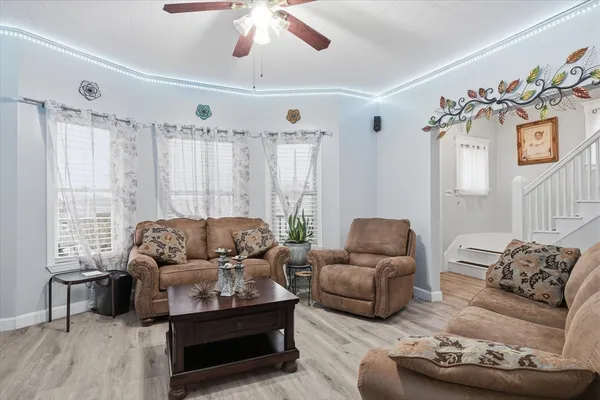 $499,900 | 6 Cranshaw Place, Lawrence, MA 01841