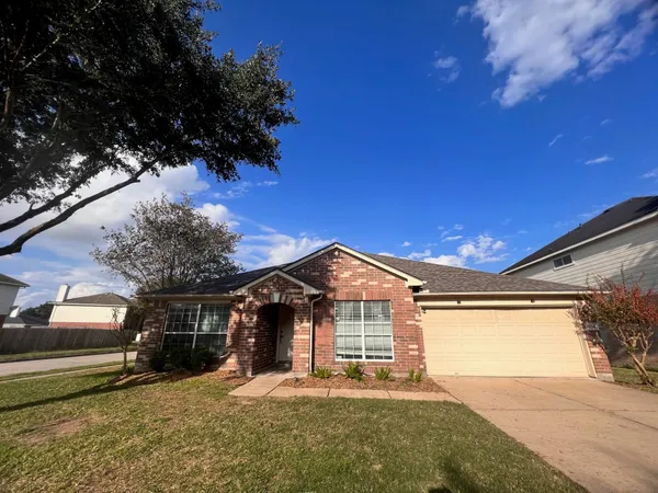 $1,980 | 1434 West April Rain Court, Missouri City, TX 77489