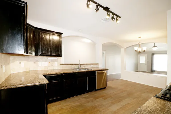 $1,980 | 1434 West April Rain Court, Missouri City, TX 77489