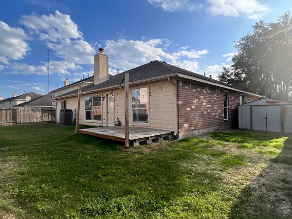 $1,980 | 1434 West April Rain Court, Missouri City, TX 77489