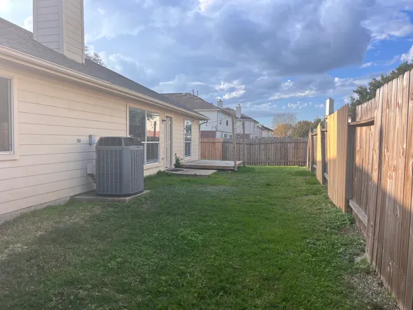 $1,980 | 1434 West April Rain Court, Missouri City, TX 77489
