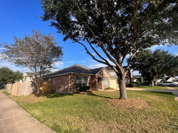 $1,980 | 1434 West April Rain Court, Missouri City, TX 77489