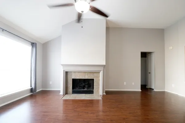 $1,980 | 1434 West April Rain Court, Missouri City, TX 77489