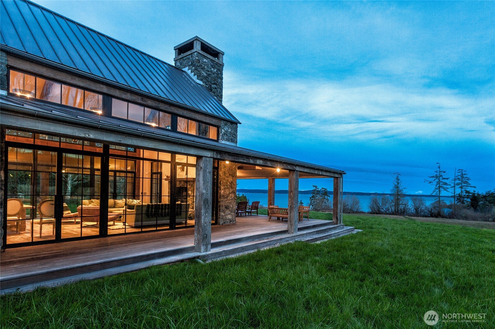 2553 Cattle Point Road Friday Harbor, WA 98250 - Photo 12 of 40 Gallery Image 12