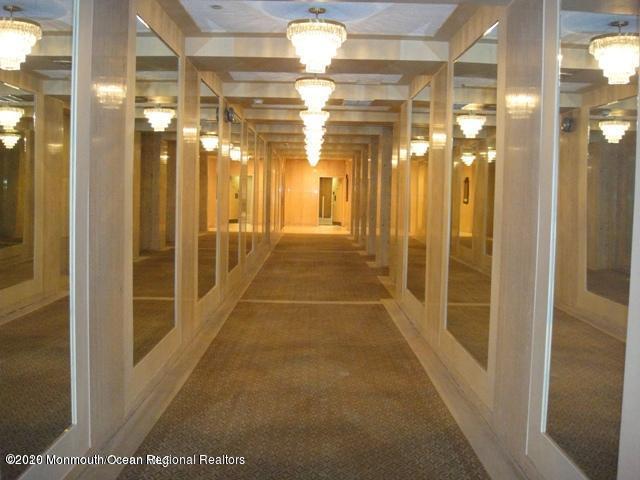 28 Riverside Avenue, Unit 9C Red Bank, NJ 07701 - Photo 19 of 21 Entrance Hallway