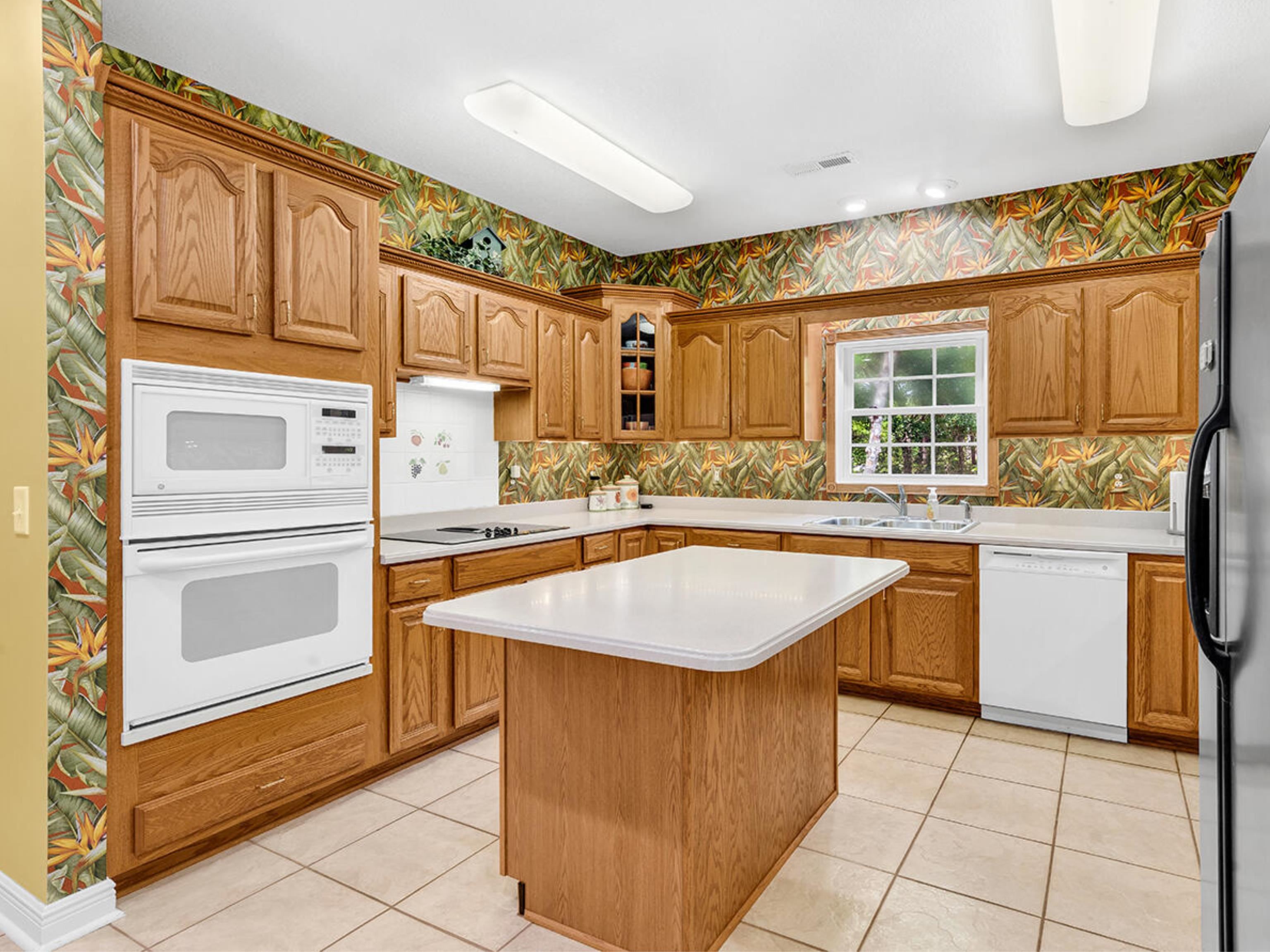 60 Highwood Circle Murrells Inlet, SC 29576 - Photo 7 of 50