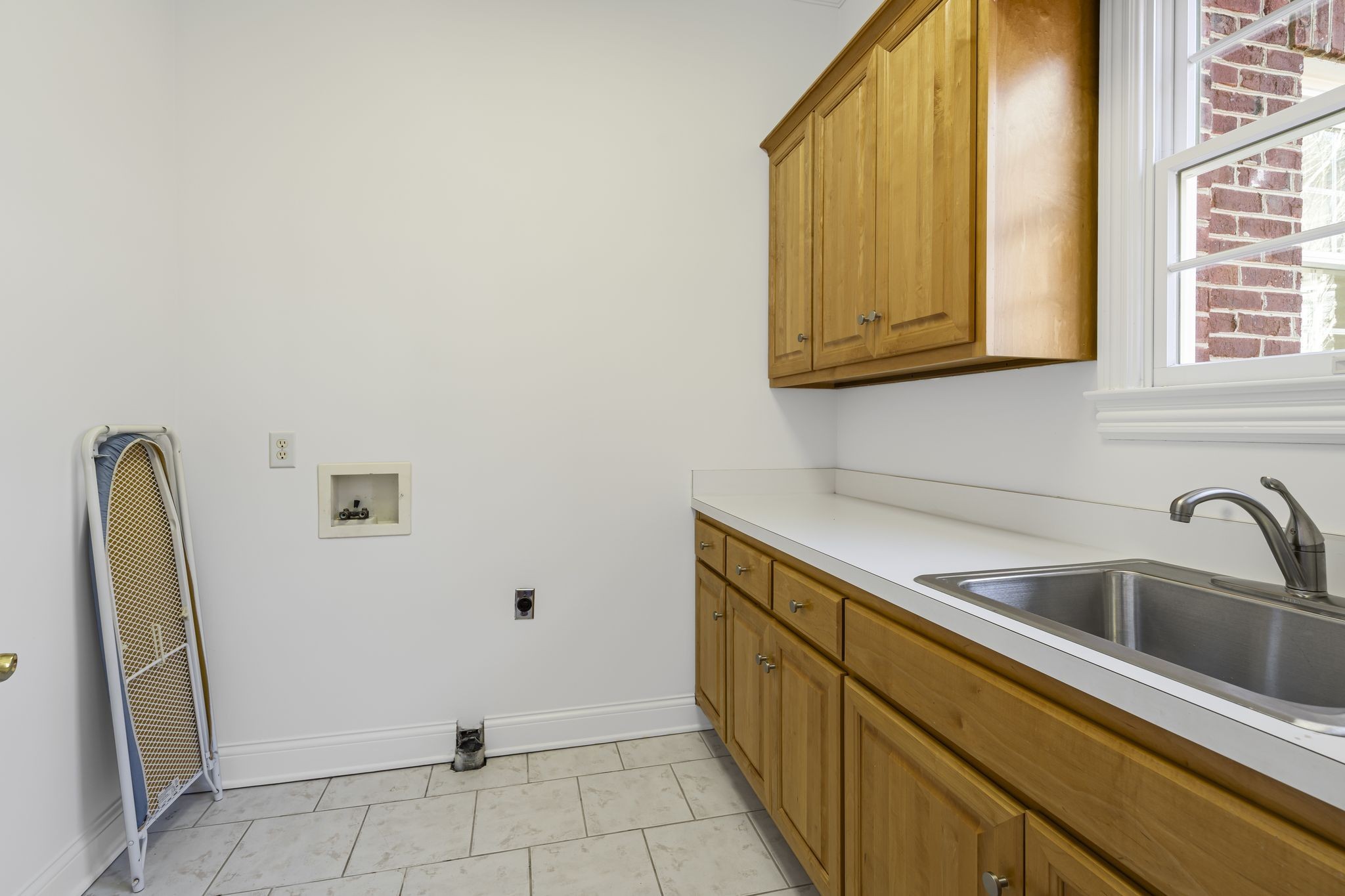 46 Green View Nashville, TN 37205 - Photo 12 of 46 a kitchen with a sink and a refrigerator