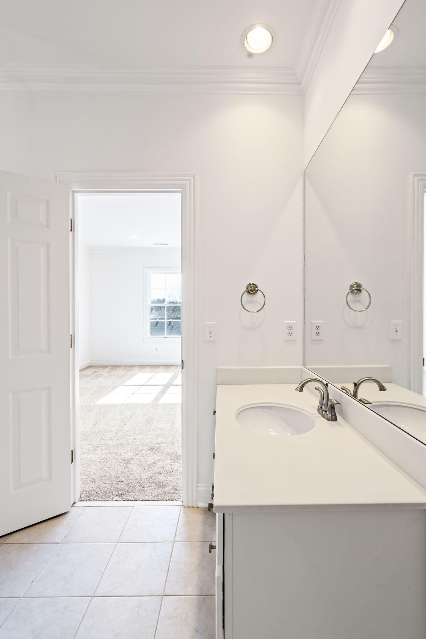 46 Green View Nashville, TN 37205 - Photo 32 of 46 a bathroom with a sink and a mirror