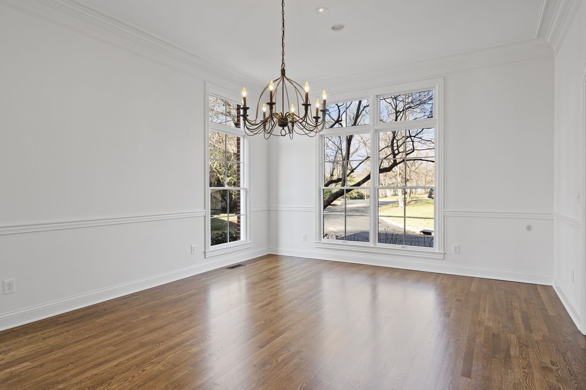 46 Green View Nashville, TN 37205 - Photo 5 of 46 a view of wooden floor and windows in a room