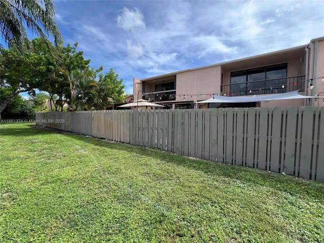 $499,999 | 20571 Northeast 6th Court, Miami, FL 33179