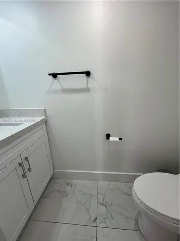 $499,999 | 20571 Northeast 6th Court, Miami, FL 33179