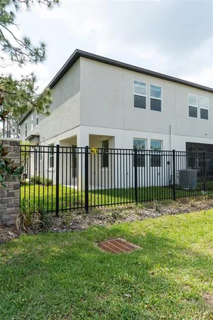 $2,400 | 10844 Fowlers Blf Court, Tampa, FL 33647