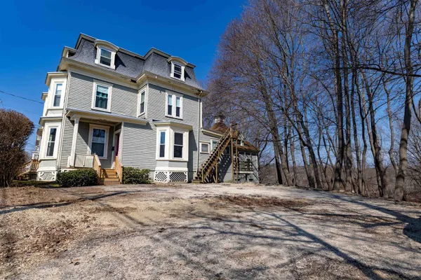 $600,000 | 213 Washington Street, Dover, NH 03820