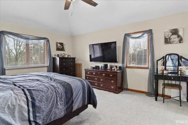 $479,900 | 901 Greengate Court, Evansville, IN 47715