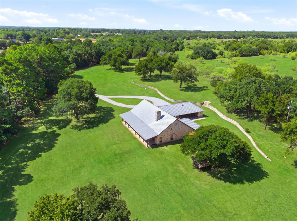 1070 South Reno Road Springtown, TX 76082 - Photo 37 of 39