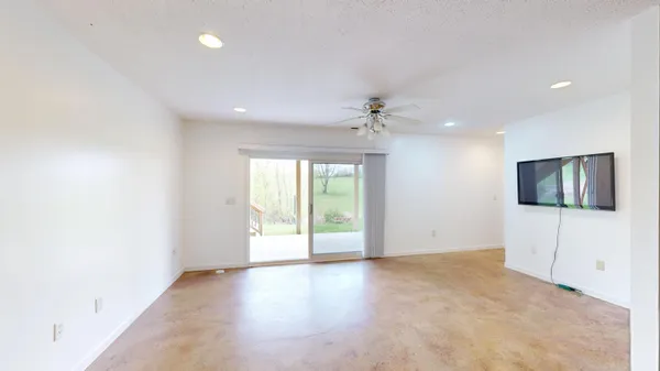 $525,000 | 321 Willow Street, Viroqua, WI 54665