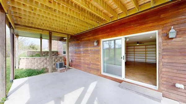 $525,000 | 321 Willow Street, Viroqua, WI 54665
