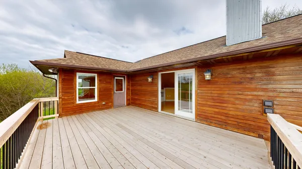 $525,000 | 321 Willow Street, Viroqua, WI 54665