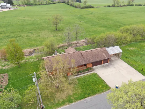 $525,000 | 321 Willow Street, Viroqua, WI 54665