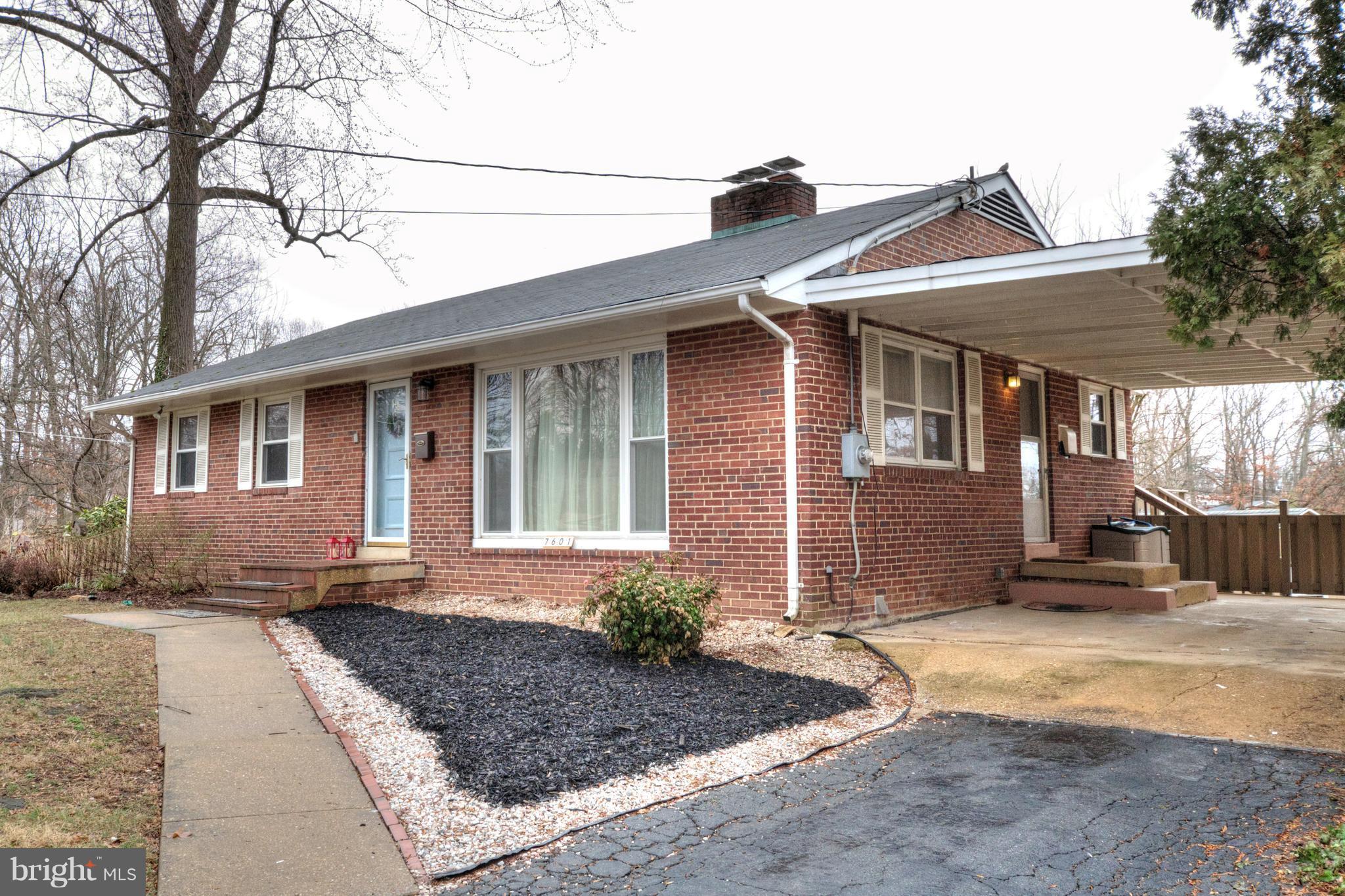 7601 Dunston Street Springfield, VA 22151 - Photo 2 of 30 Exterior (Front)