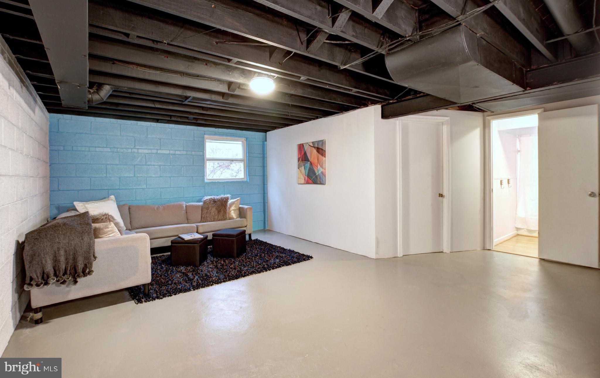 7601 Dunston Street Springfield, VA 22151 - Photo 24 of 30 Interior (General)