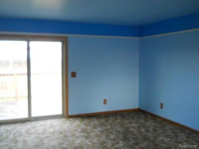 261-848724 Living Room.jpg
