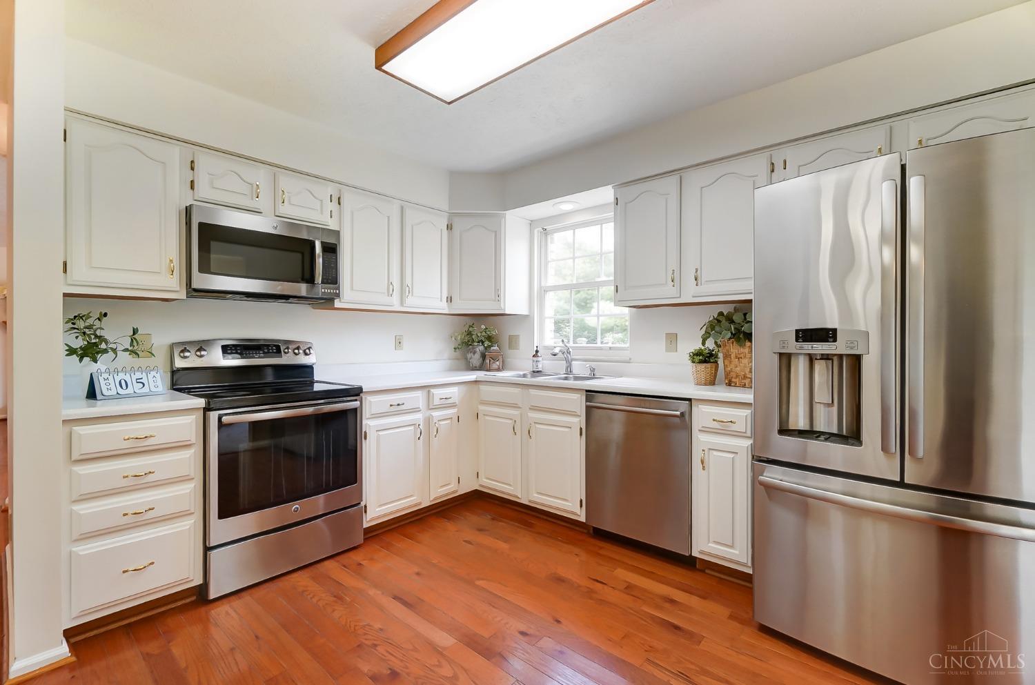 8852 Rambling Ridge Drive West Chester, OH 45069 - Photo 8 of 29 Gallery Image 8