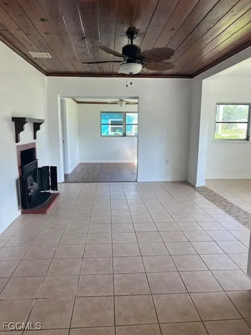 a view of a livingroom with a furniture