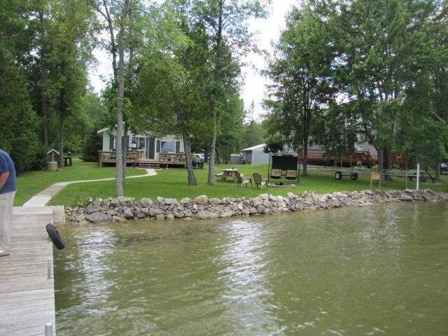 16812 Stardust Road Alpena, MI 49707 - Photo 3 of 17 Gallery Image 3