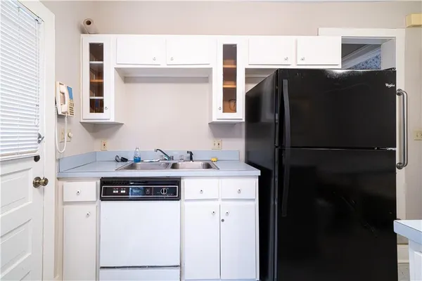 $249,900 | 610 North 8th Street, St. Joseph, MO 64501