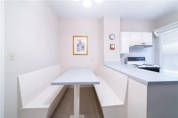 $249,900 | 610 North 8th Street, St. Joseph, MO 64501